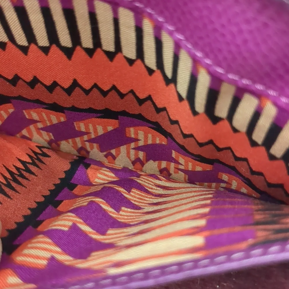 Vera Bradley Slim Traveler Organizer Wallet - Picture 9 of 12